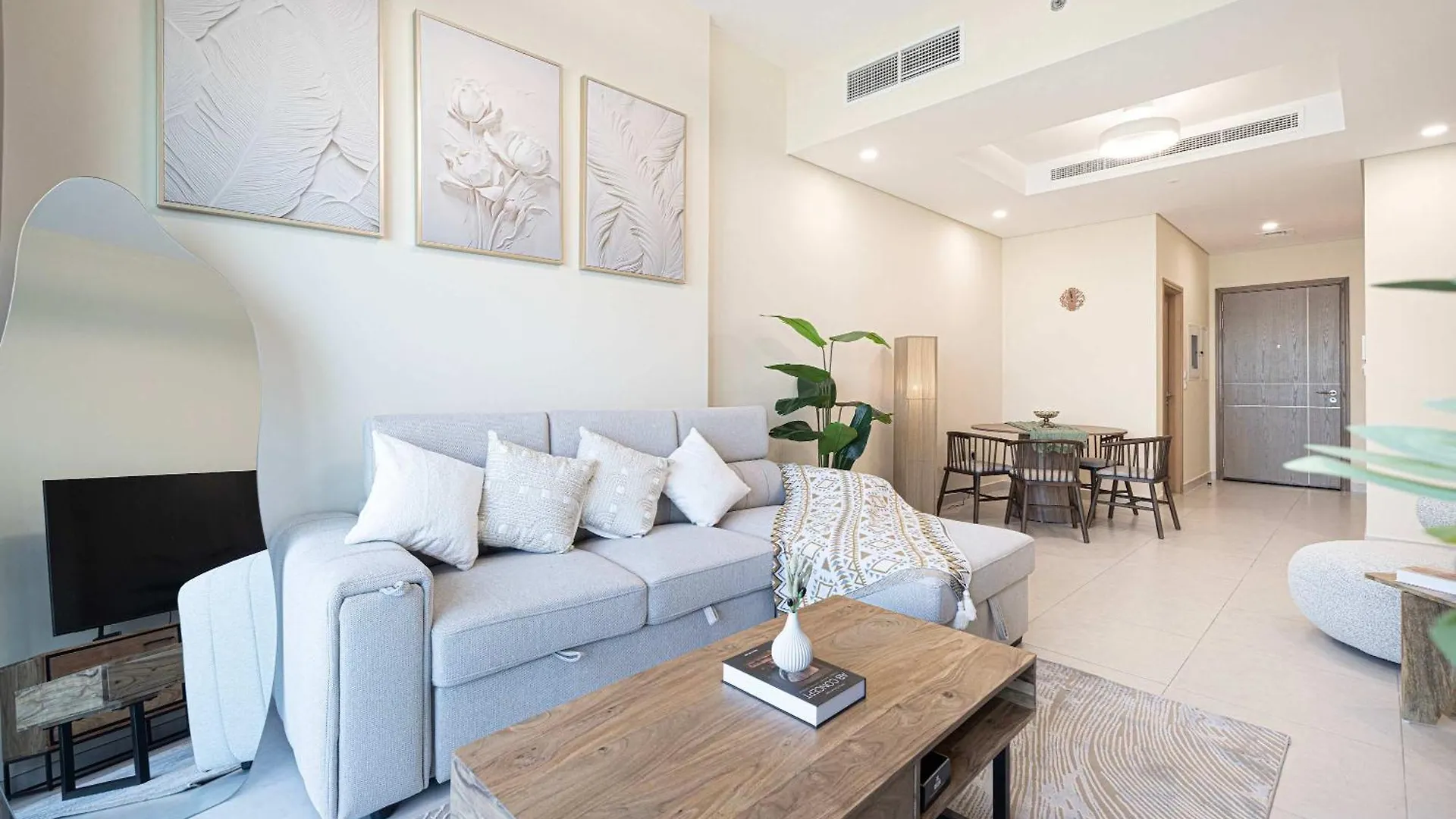 Urban 1Br City View In The Bay Business Bay Dubai